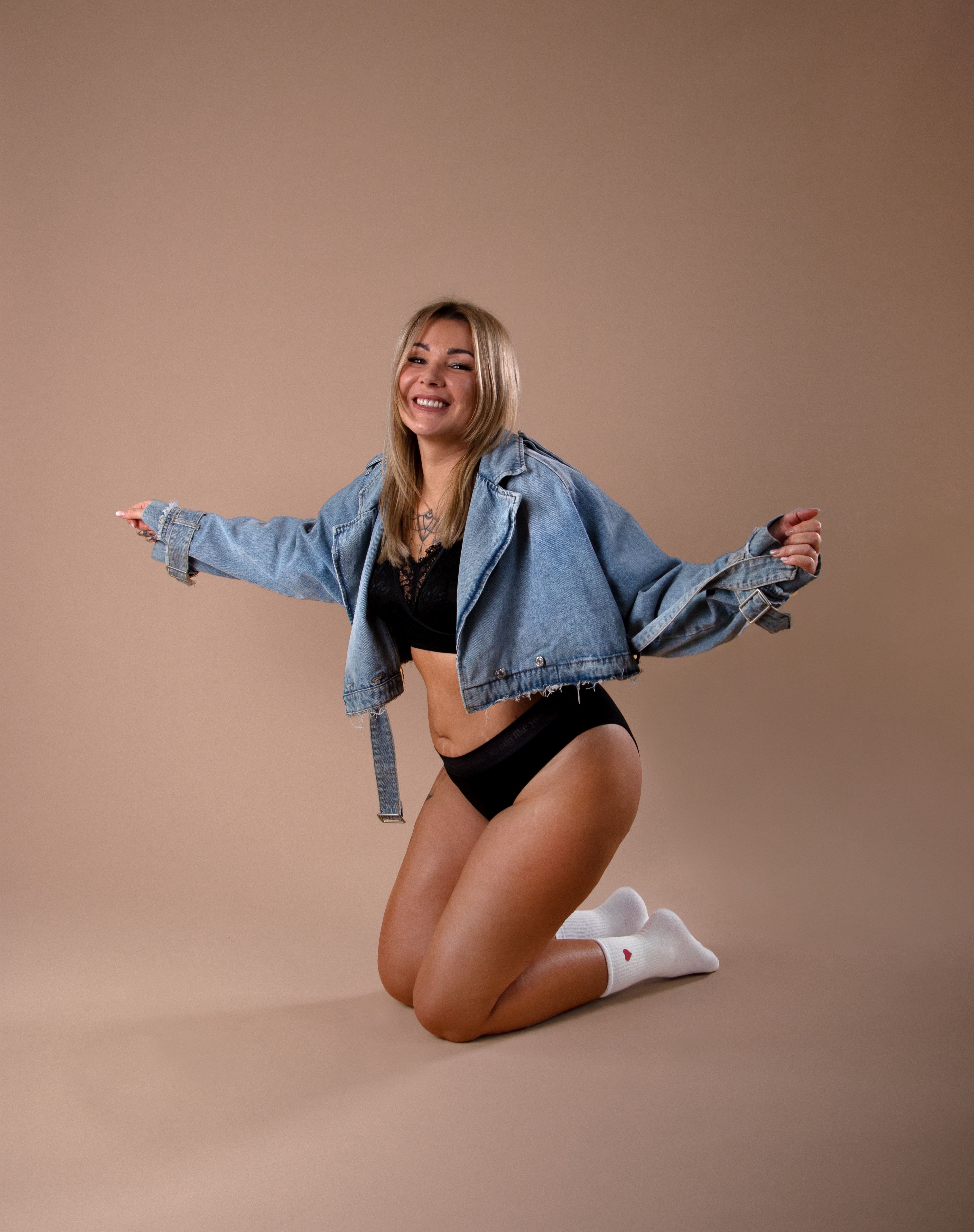 Jenna_Juno_07.jpg