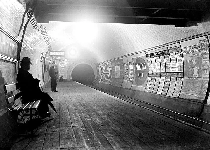 WC London undergound c 1900 (1).webp