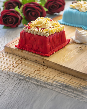 cubcake rojo_edited.jpg