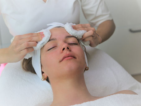 Gesichtsreinigung - Die Tipps & Tricks von AB Dermalounge für eine gesündere und bessere Haut