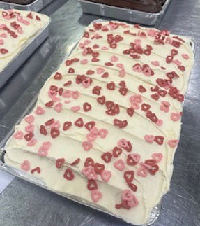 Valentines traycake NEW.jpg