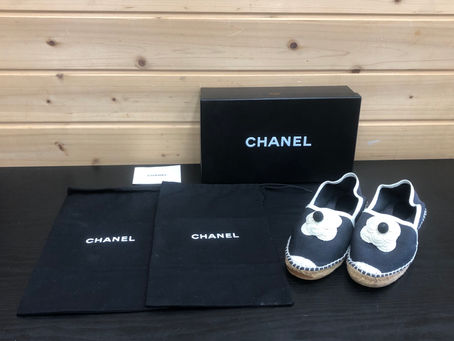 CHANEL・エスパドリーユ・スリッポンを南陽市のお客様から買取致しました。
