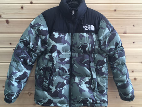 ノースフェイスのダウンジャケットを南陽市のお客様から買取致しました。