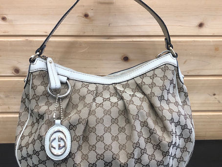 GUCCI・ワンショルダーバッグ・GGキャンバスを高畠町のお客様から買取致しました。