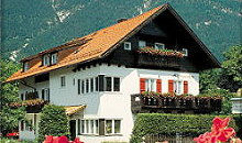 Gästehaus Alpenglühen