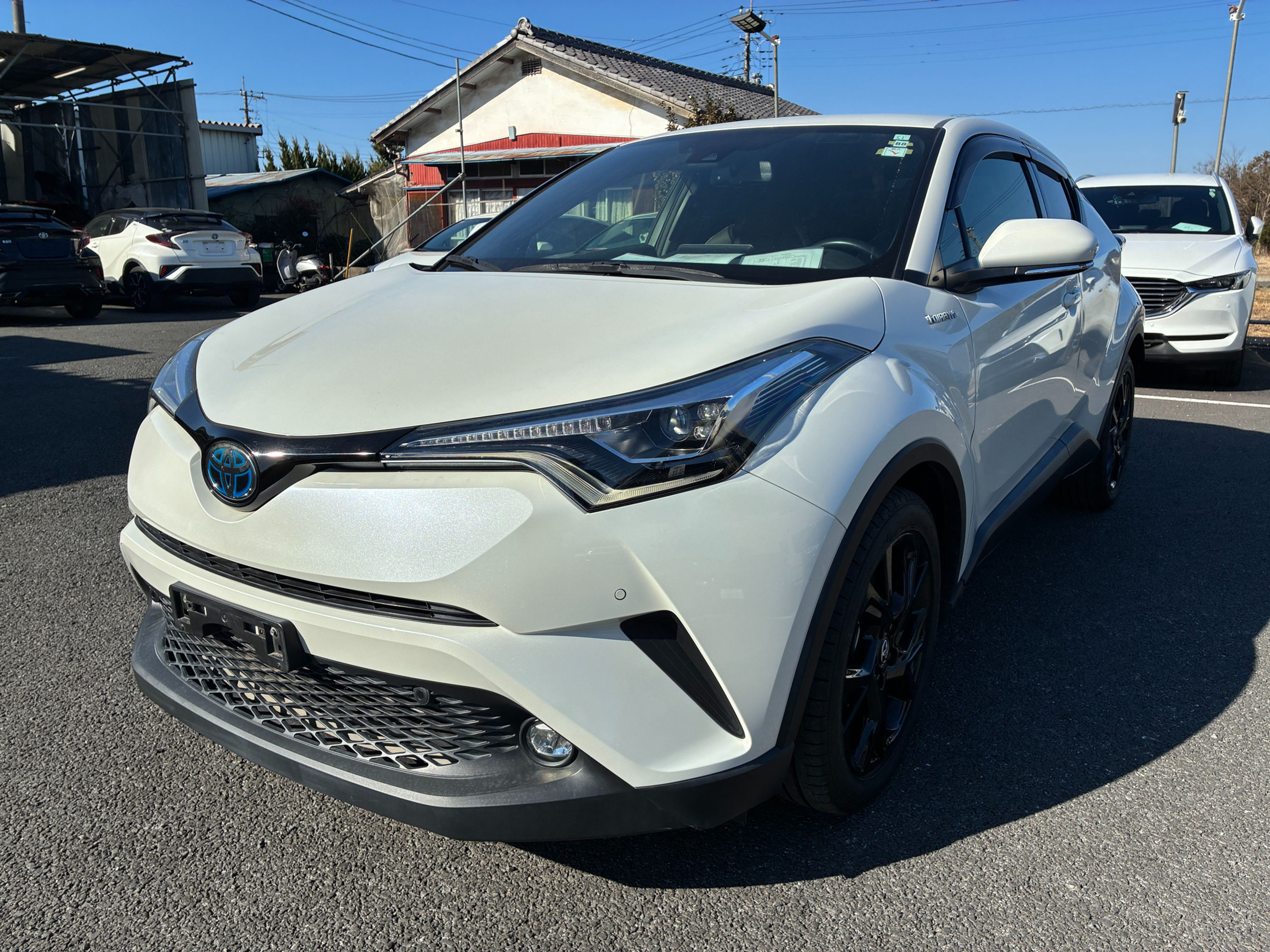 Toyota C-HR Hybrid G Mode Nero       A2427