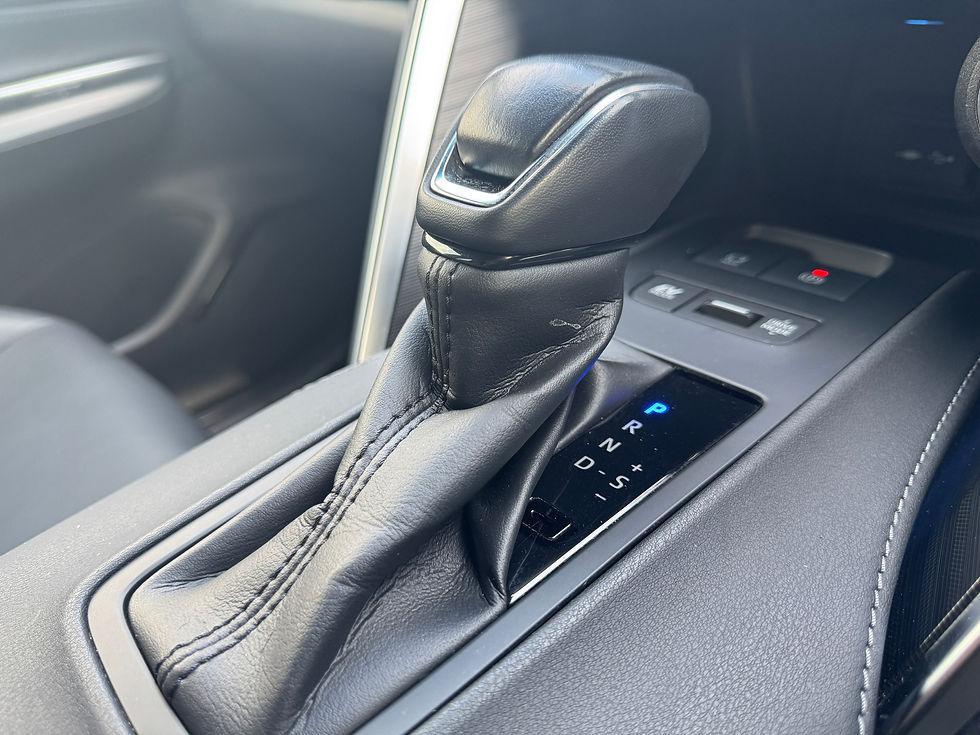 サムネイル： Toyota Harrier Hybrid G　　A4378