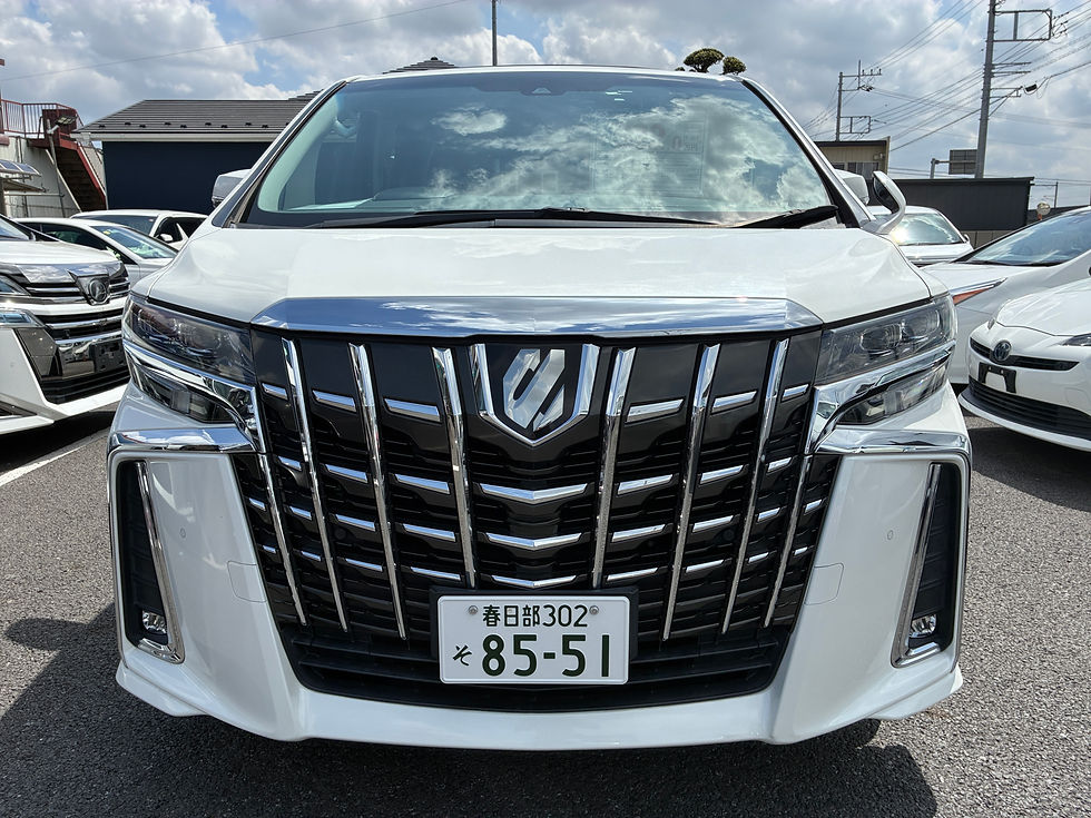 サムネイル： Toyota Alphard S 8 seaters     A4748
