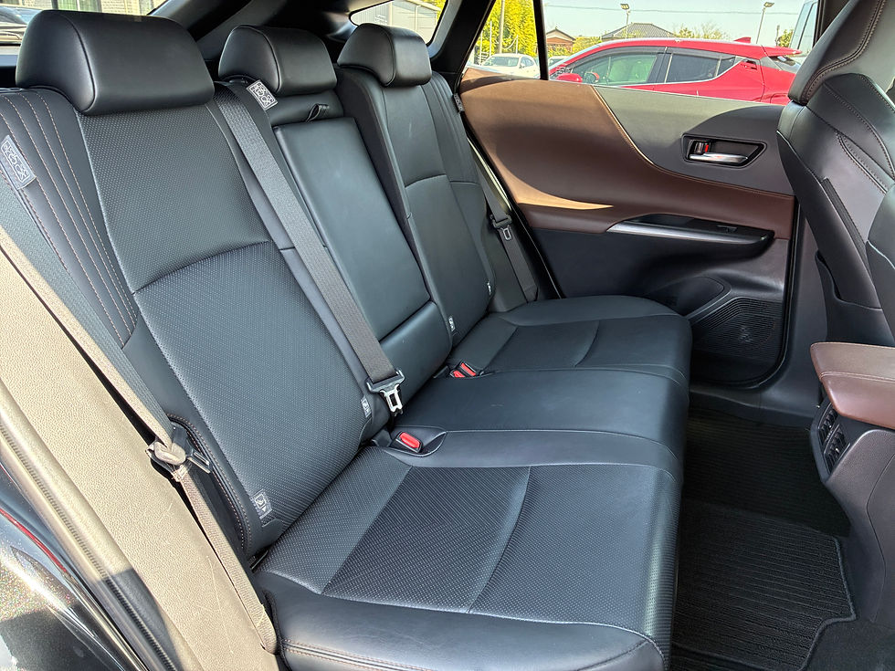 サムネイル： Toyota Harrier Hybrid Z Leather Package        A5868