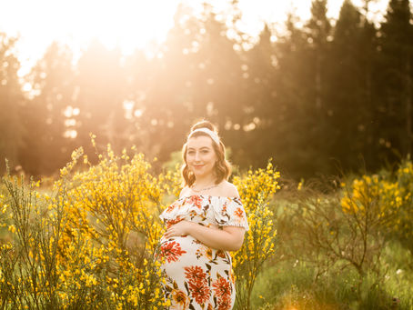 Maddie's Golden hour maternity session