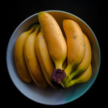 キャラメルバナナオーツミルク
【100% Plant-Based：植物由来100％】

バナナとオーツミルクをベースにカカオのヴィーガンクッキーをアクセントに加えました。
仕上げにバナナのキャラメリゼソースを合わせています。

種類別：氷菓

原材料：オーツミルク(アメリカ産)、砂糖(国内製造)、水あめ(国内製造)、バナナ、ブドウ種子油、ヴィーガンココアクッキー／トレハロース、安定剤(グァーガム)、ゲル化剤(増粘多糖類)、(一部にバナナを含む)

