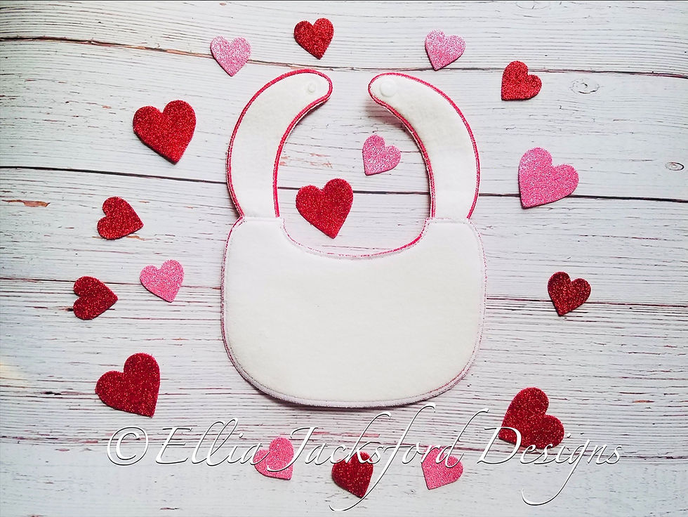 Thumbnail: ITH No Sew Heart Baby Bib Embroidery Design