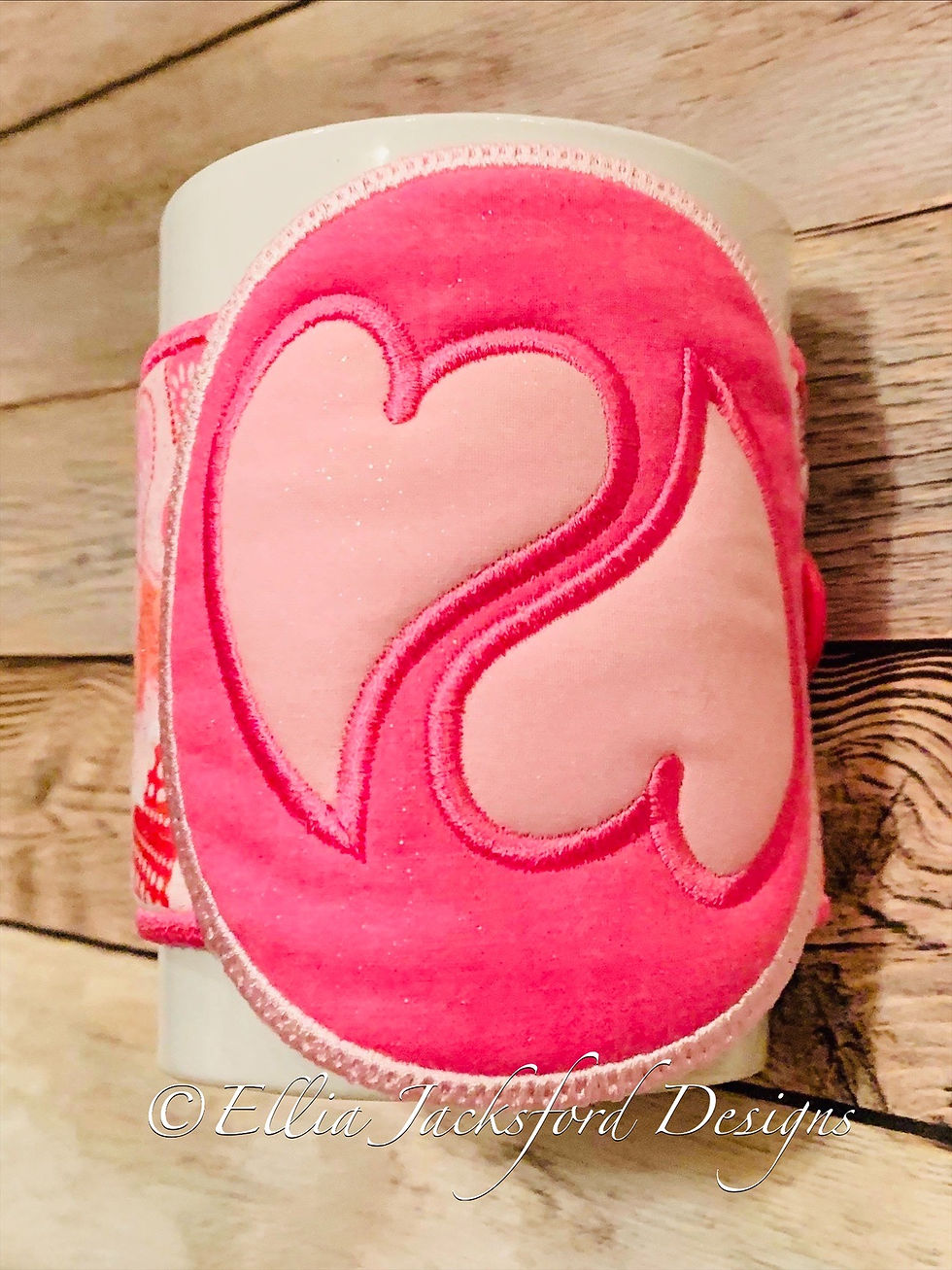 Thumbnail: ITH 4x4 Double Heart Coffee Sleeve Embroidery Design