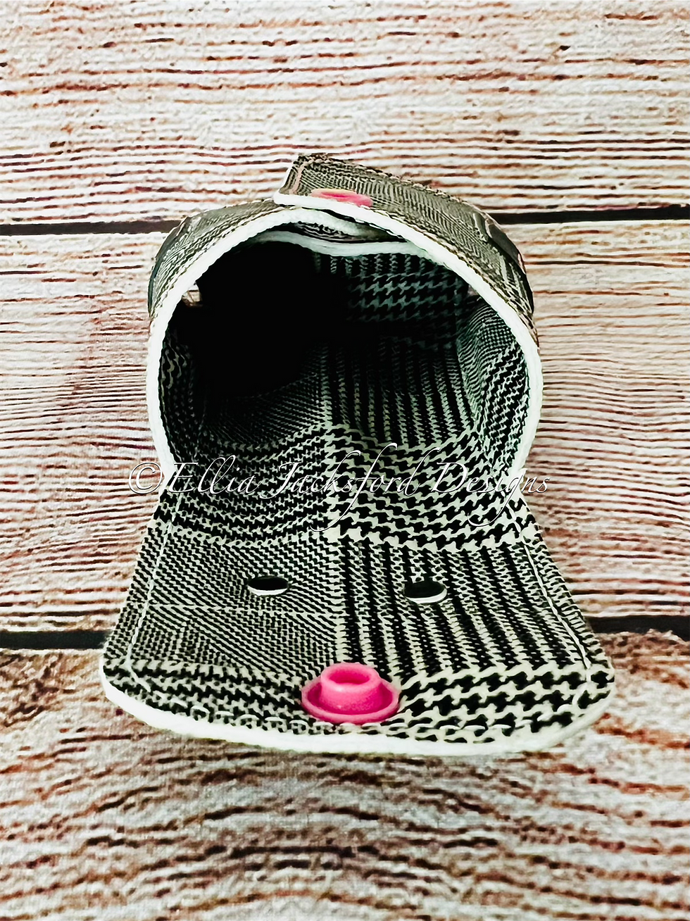 Thumbnail: Golf Ball and Tee Bag Embroidery Design