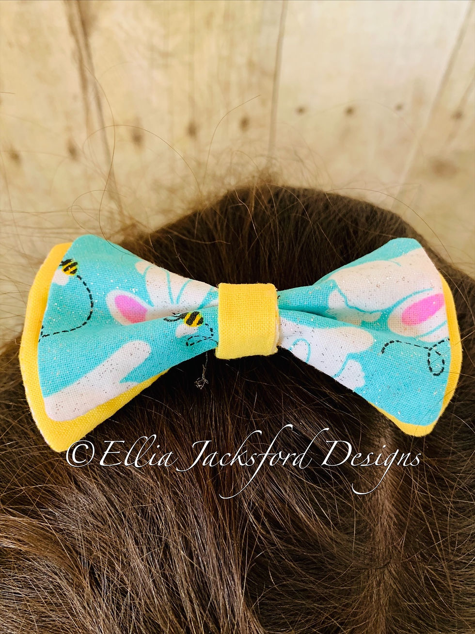 Thumbnail: ITH Bow Tie Embroidery Design 2 FINISHES