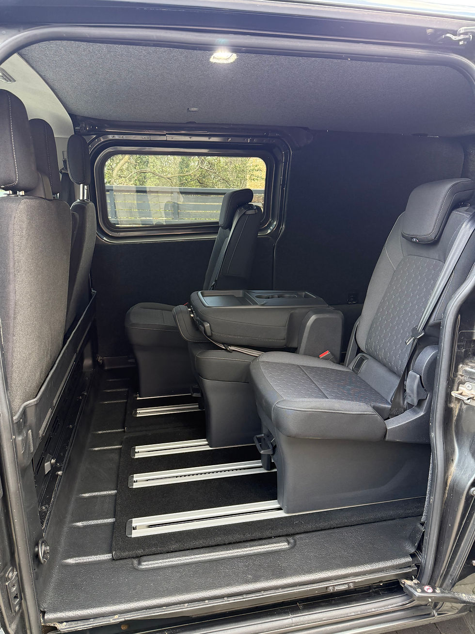 Thumbnail: 2018 custom LTD SportCab 6 seater