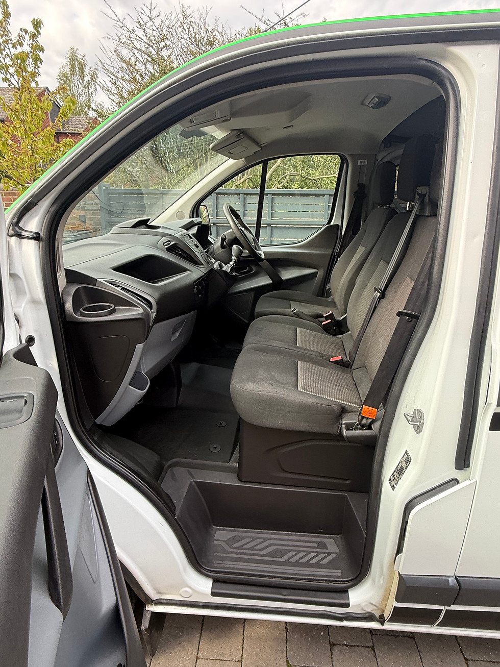 Thumbnail: 2.2 custom SportCab 6 seater dayvan