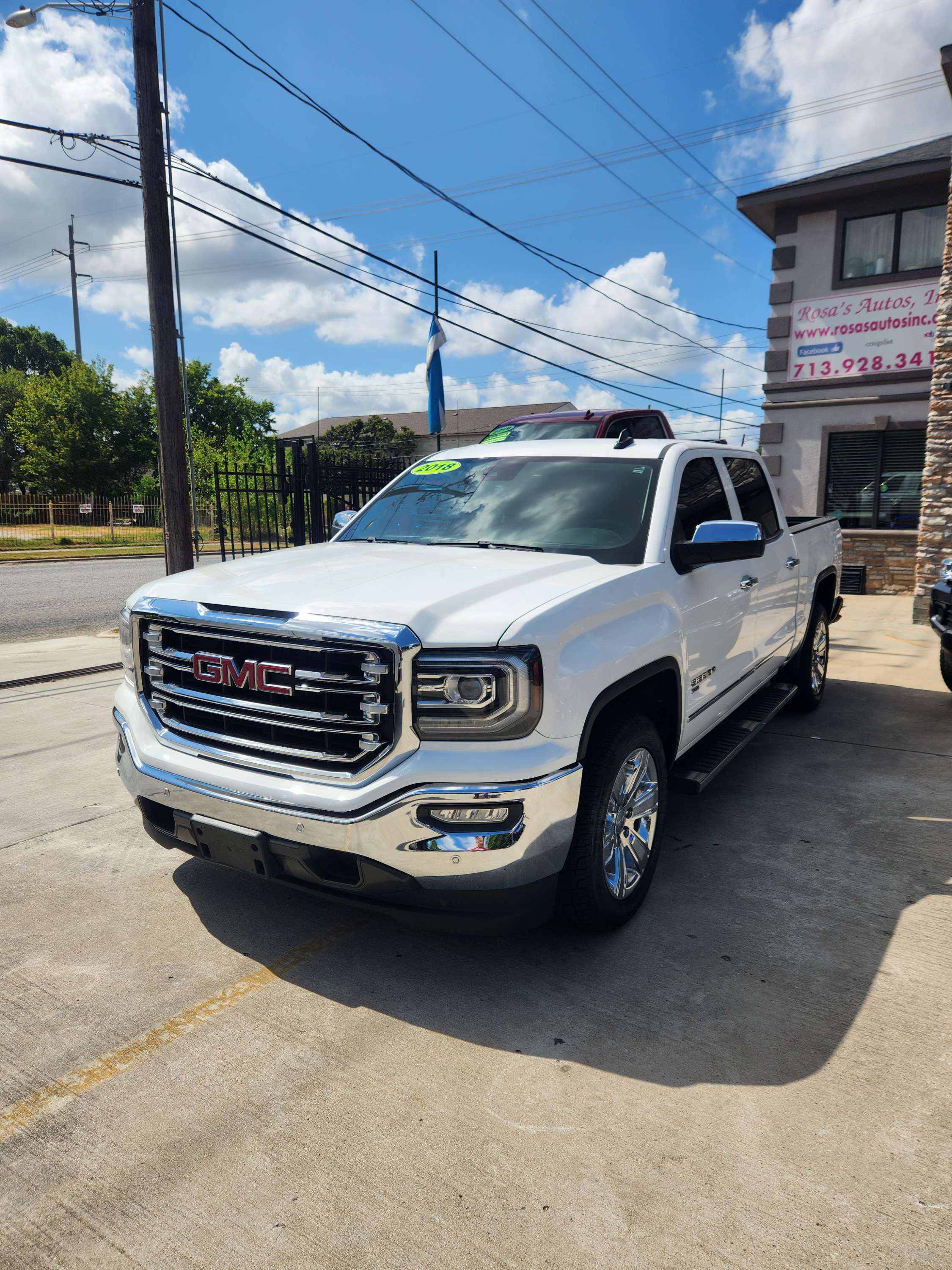 2018 GMC Sierra 1500 SLT's photo