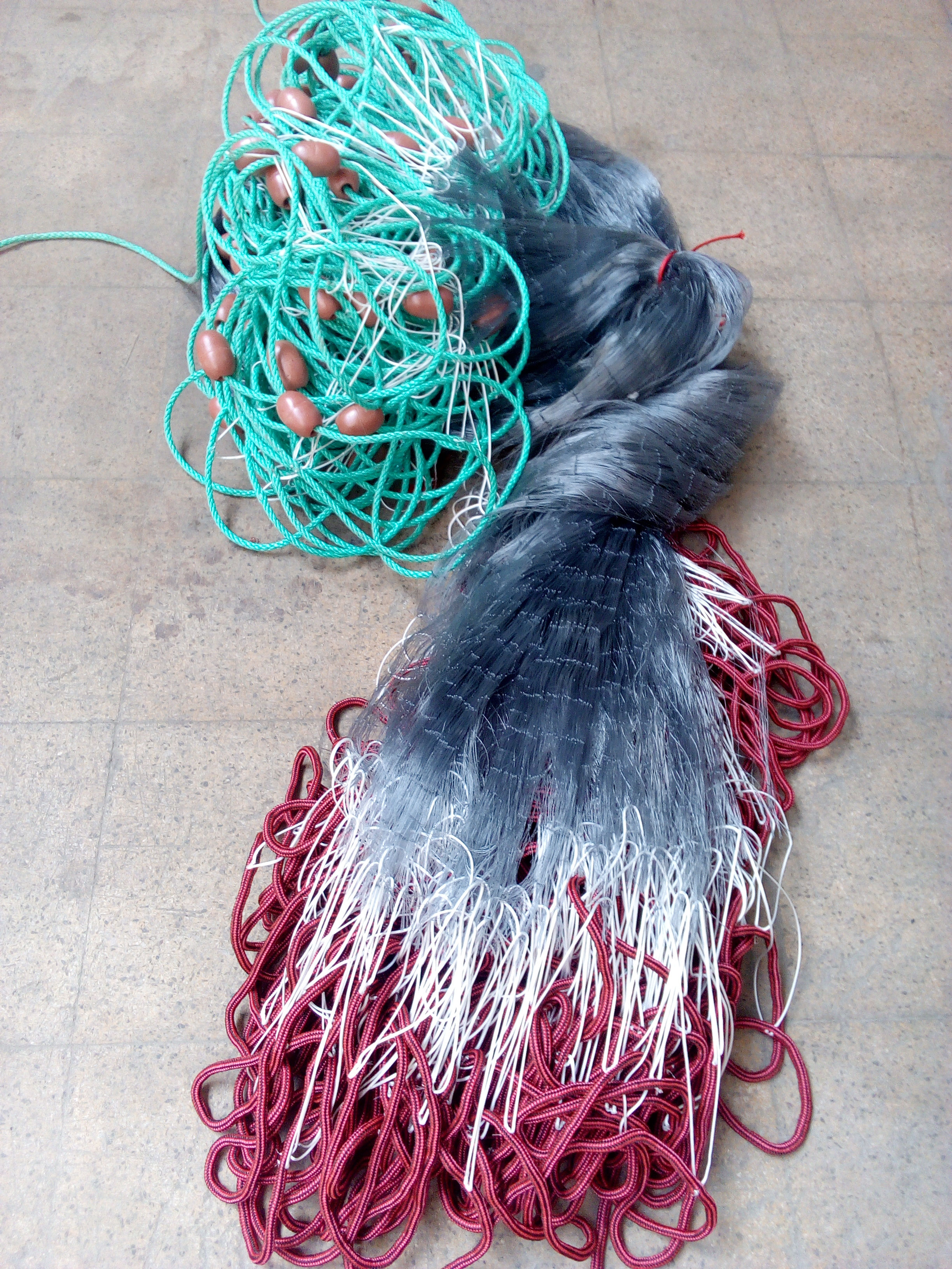 filet droit multimonofil maille de 60mm longueur 200ml sur 2m en peche