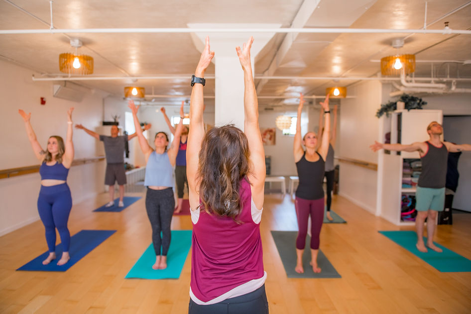 loft-studio-yoga-barre-pilates