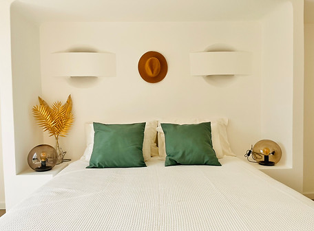bedroom.JPEG