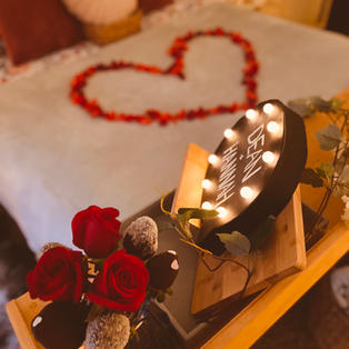 ROMANCE