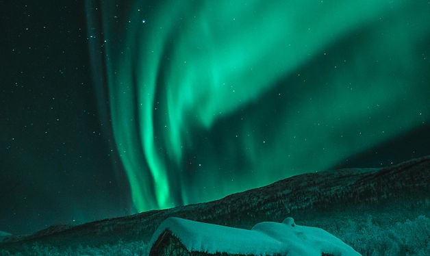 pexels-tobiasbjorkli-1674624_edited.jpg
