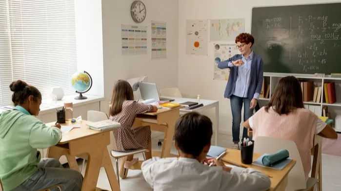 An image of a teacher leading a classroom discussion in one of the top private schools near Los Angeles, CA.