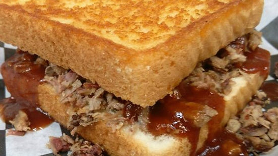CHOPPED BEEF SANDWICH