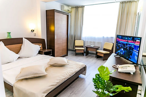 suita-apartament-hotel-adria-saturn-cazare-langa-plaja