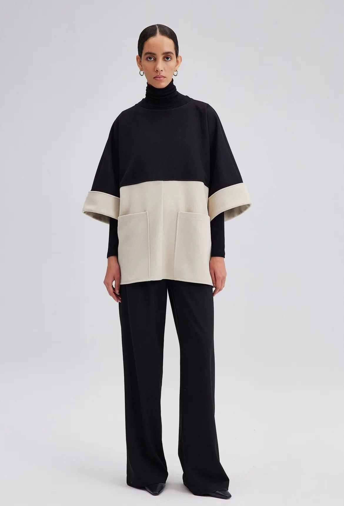 Touché Colorblock Poncho