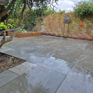 Sandstone Patio - Horsham