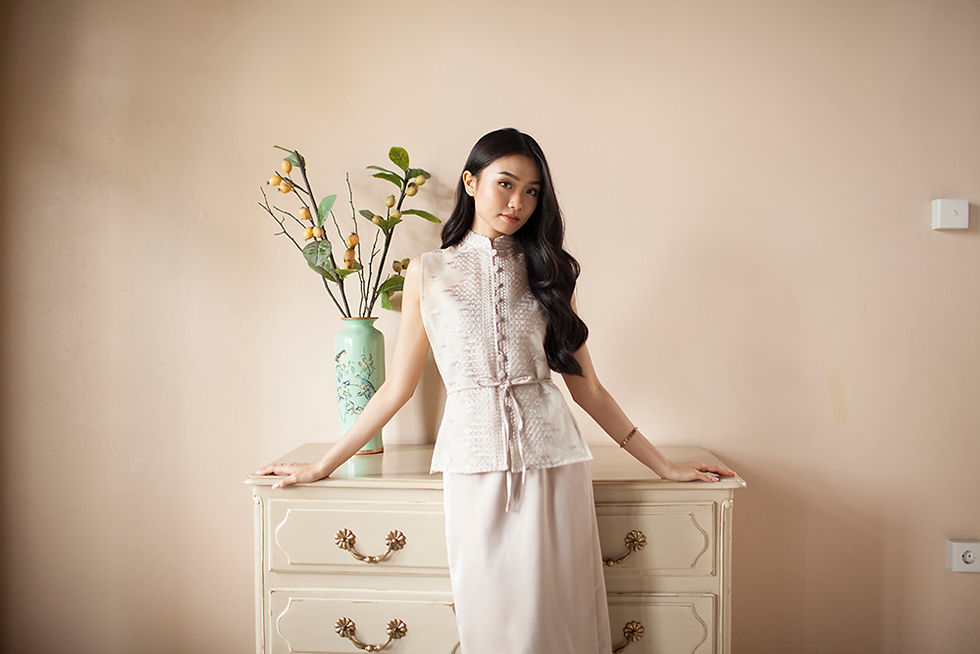 Thumbnail: CHUN DRESS GOLD CHAMPGNE