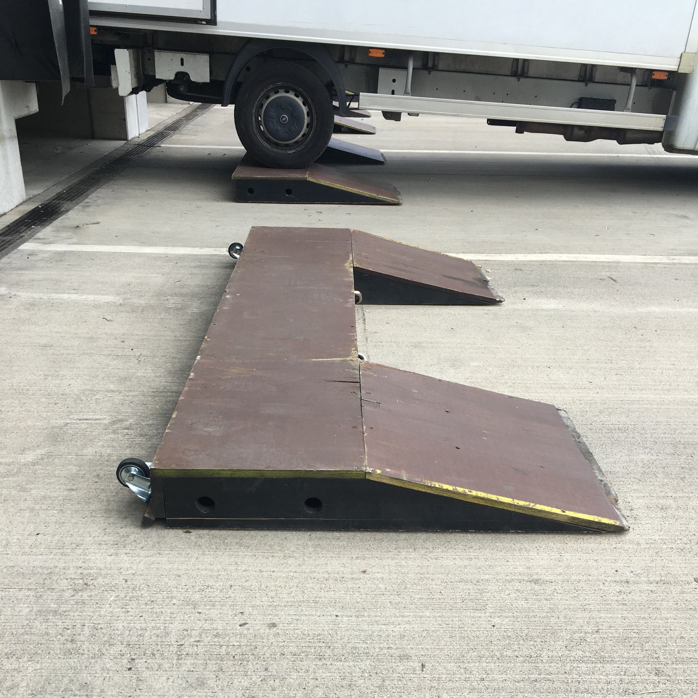 Loading ramp for transporters