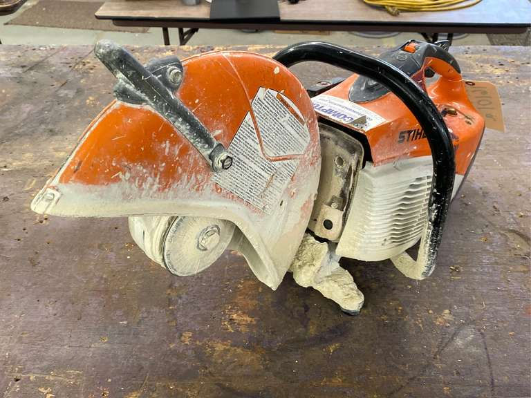 Top 7 Signs Your Equipment Needs Repair: Avoid Costly Downtime