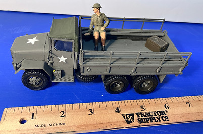M35_2.5ton_01.JPG