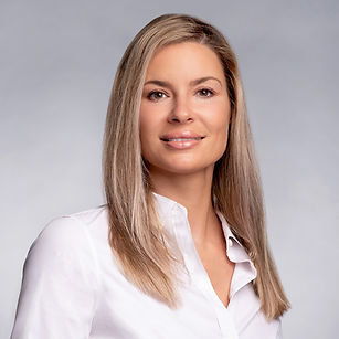 Chelsea Clark-017 WEB LinkedIn.jpg