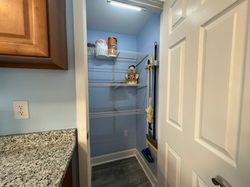 ILarge pantry