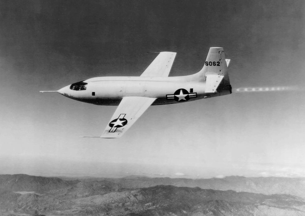 Bell-X1 speed of sound, clothes, alcb
