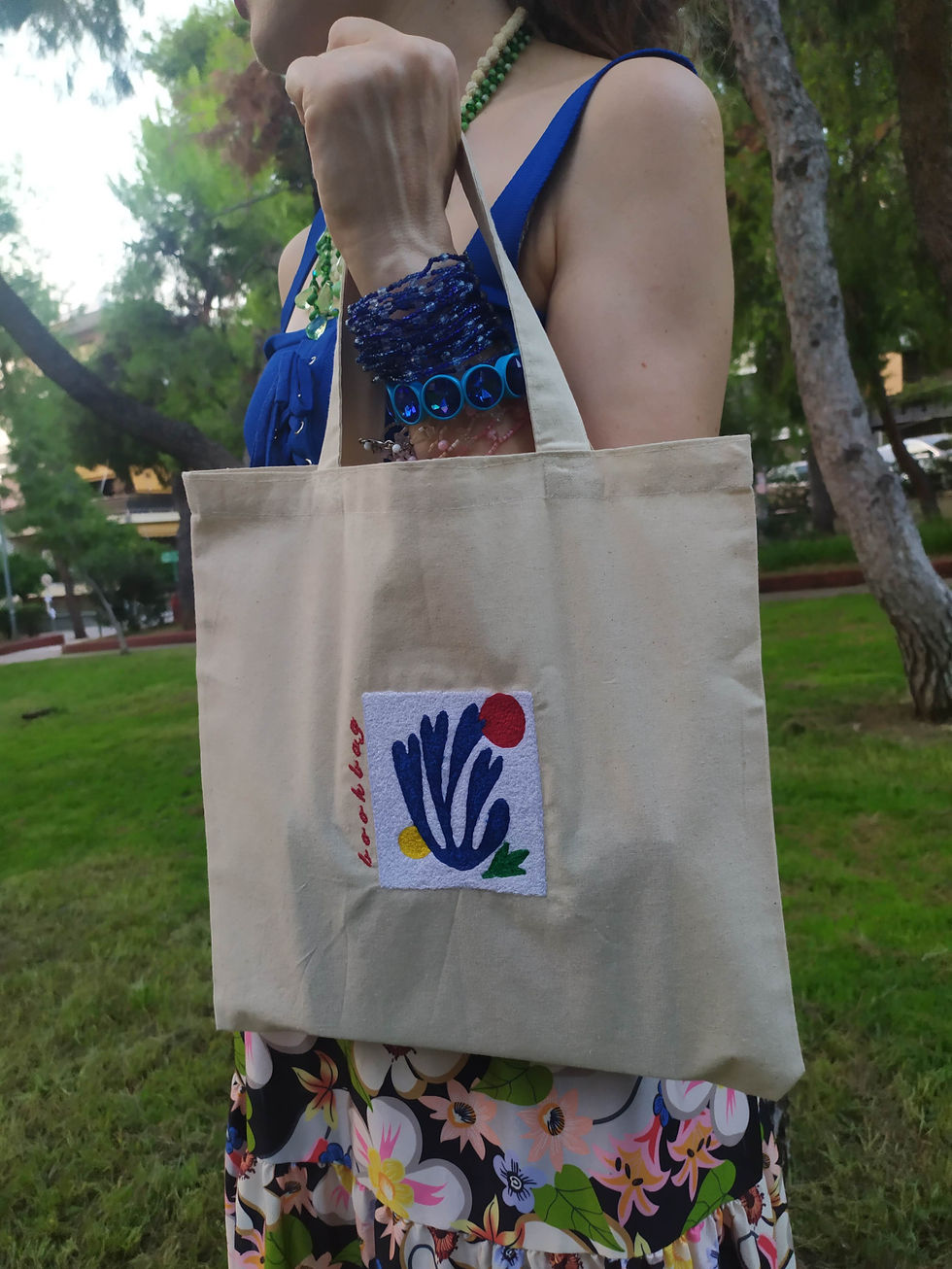 kentimataki, κέντημα μηχανής σε τσάντες βιβλίων, book bags.