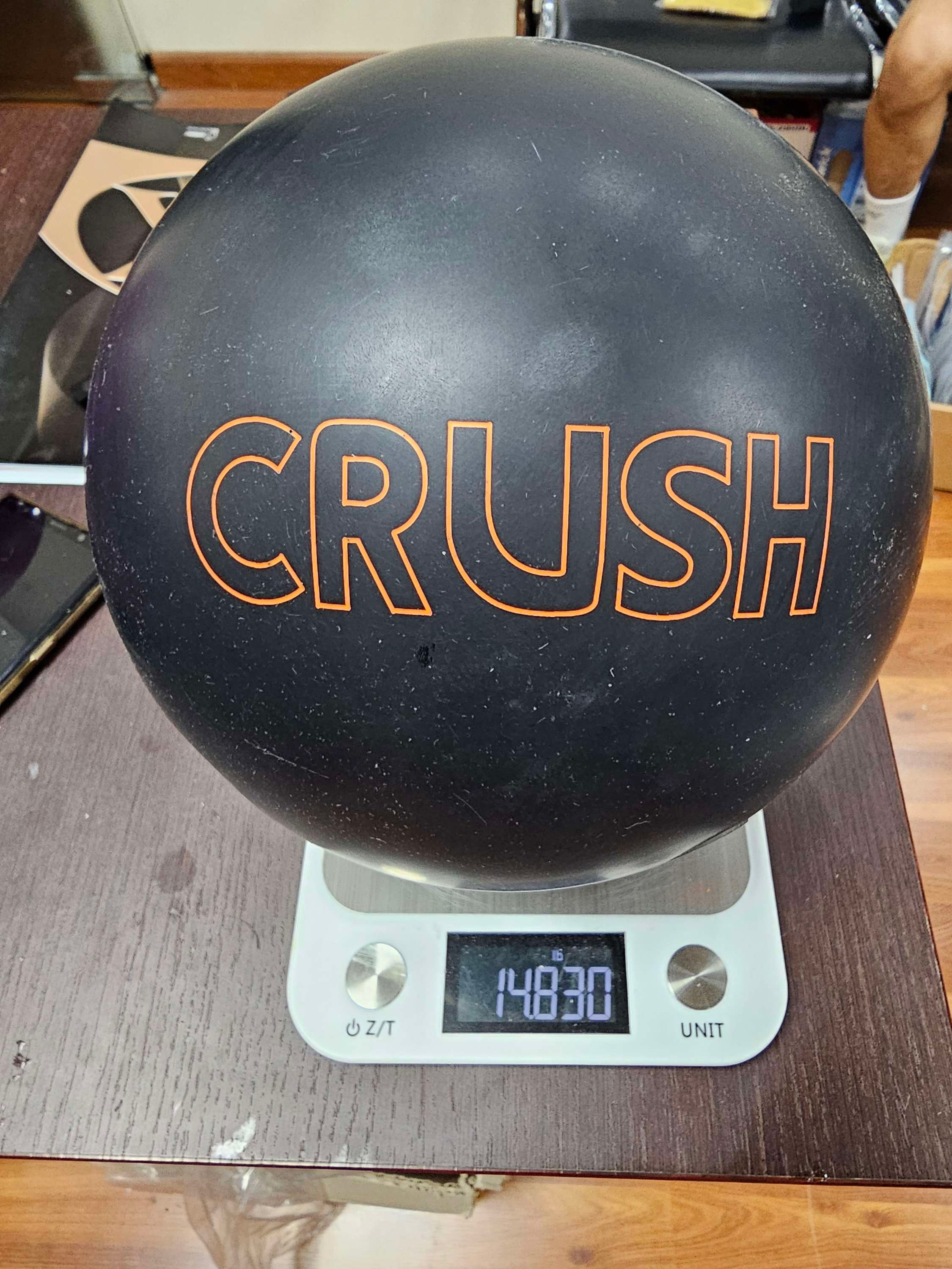 Ebonite urethane Crush black 15lbs