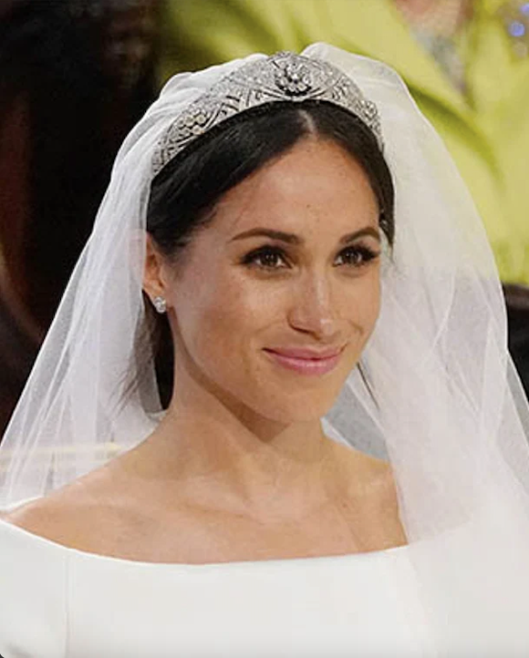 Thumbnail: Royal Meghan Bandeau Tiara