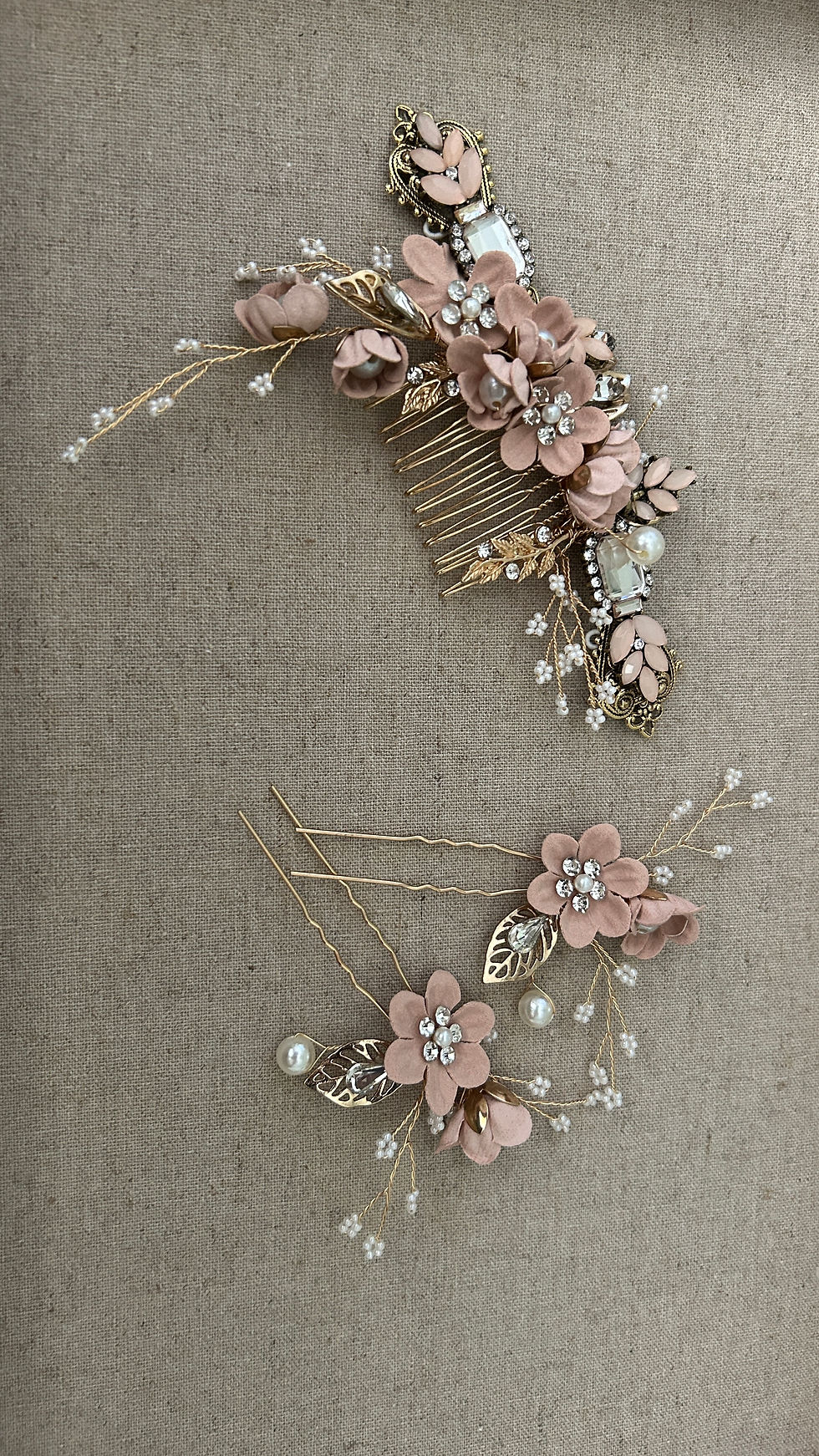 Thumbnail: Rosa Blush Comb with Pins