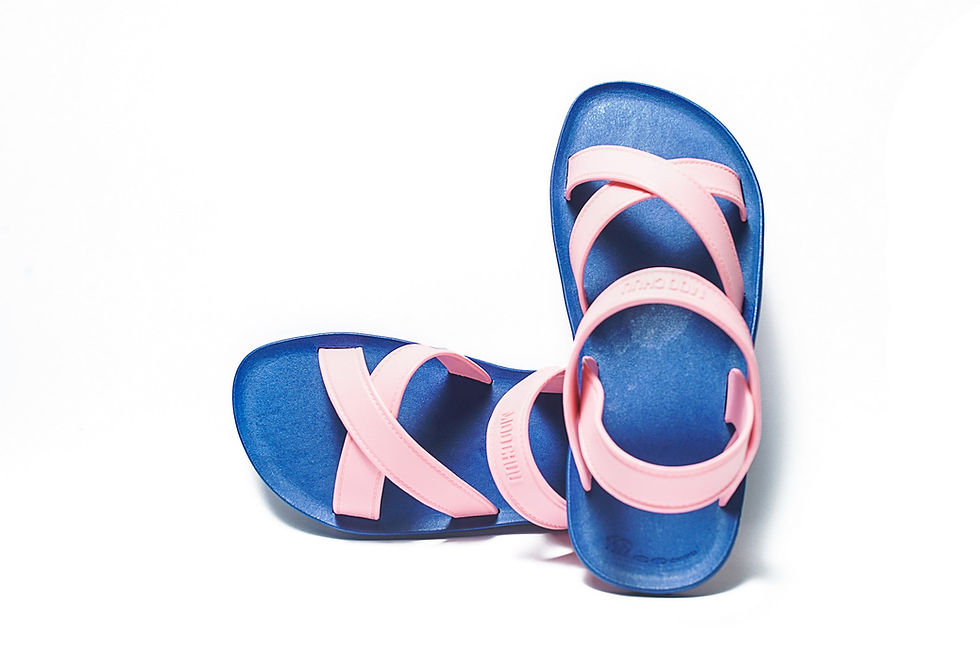 Thumbnail: Kids Cross Sandal