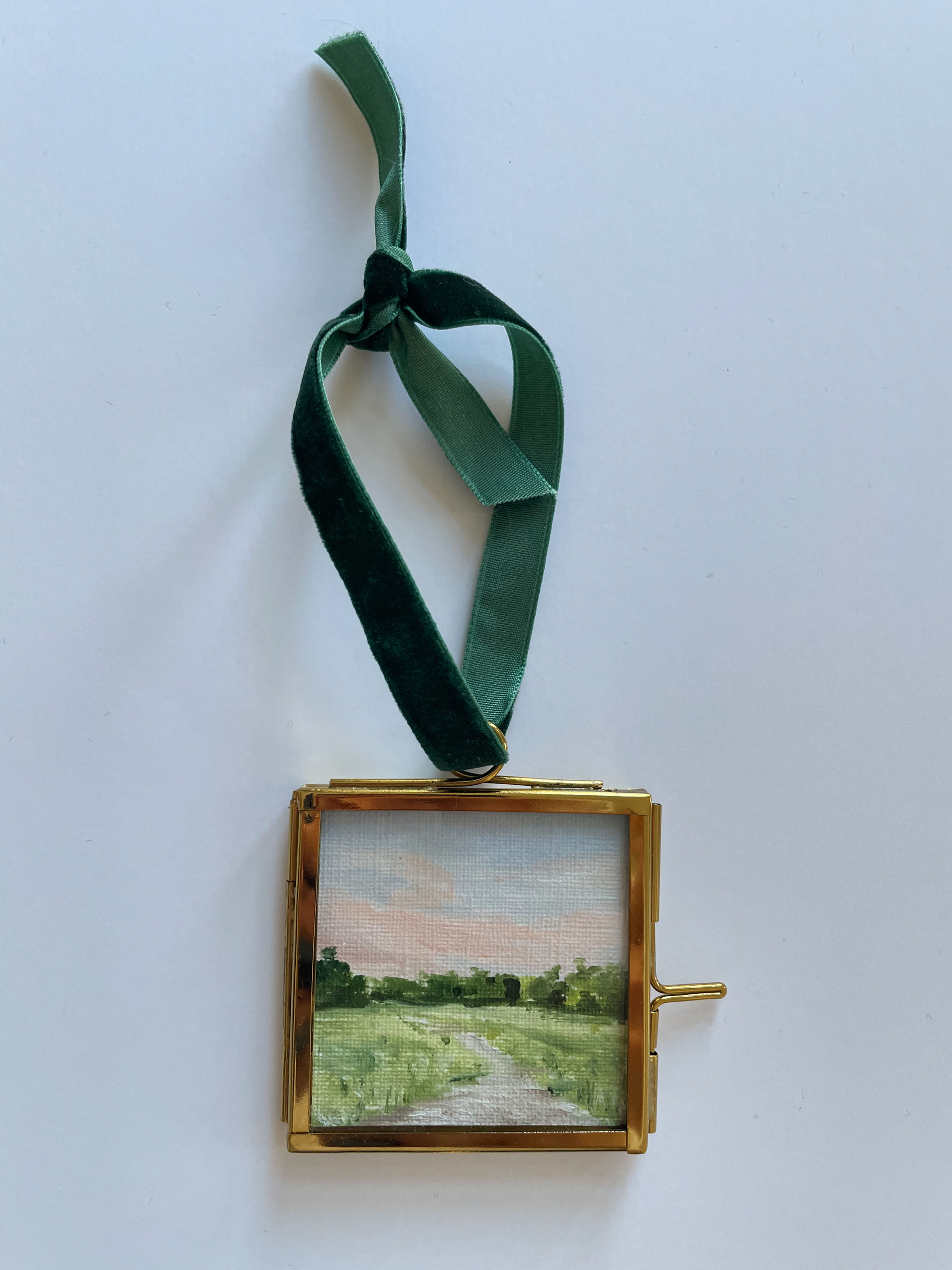 2025 Heirloom Landscape Ornament No. 4