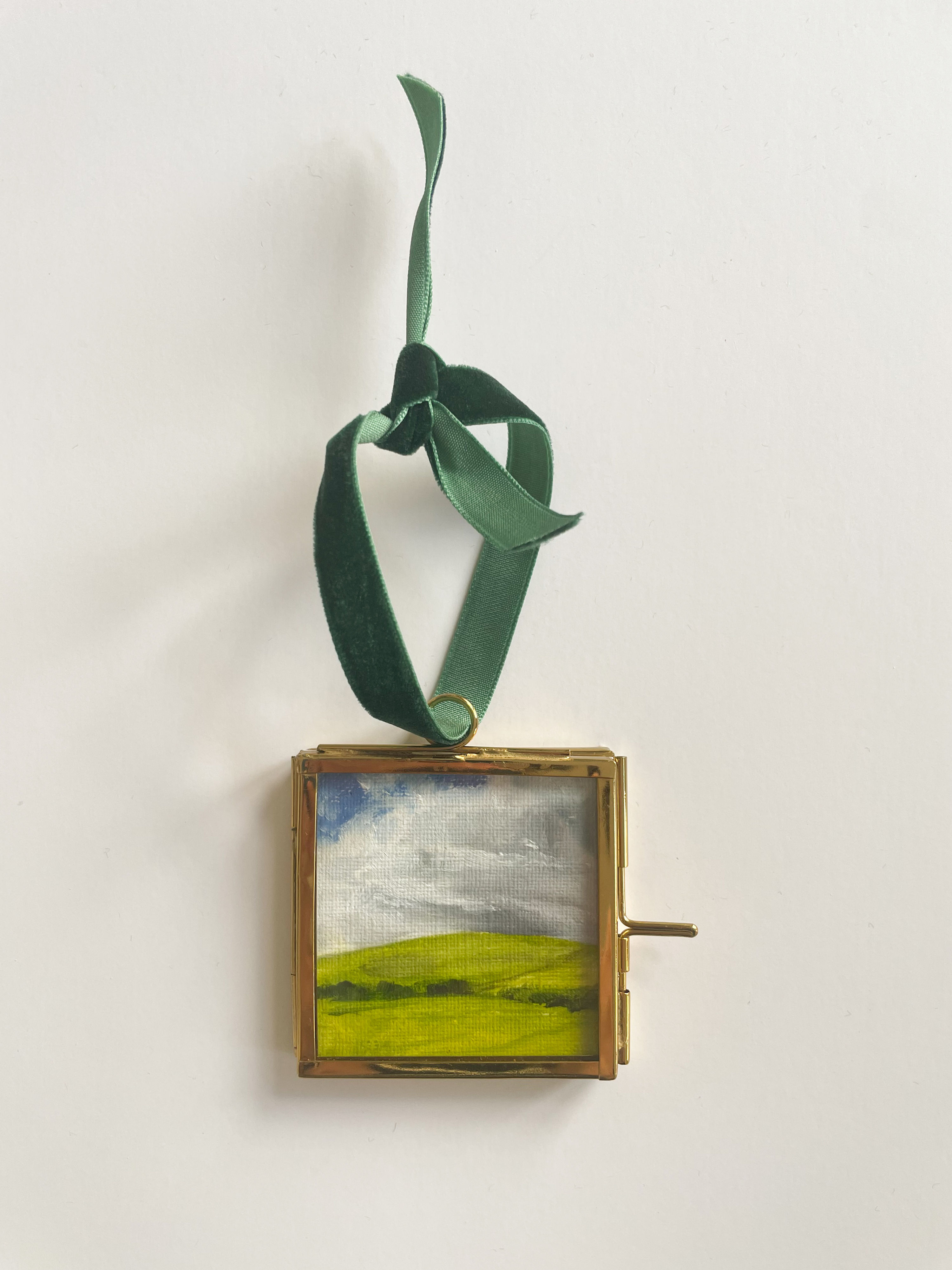 2025 Heirloom Landscape Ornament No. 33