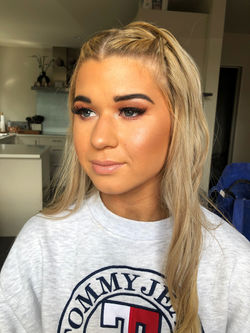 sarah burnett makeup christchurch