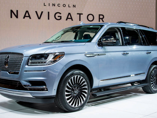 The new Lincoln Navigator is guaranteed to turn heads, Cadillac better watch out!!