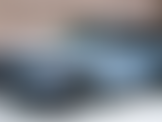 The new Lincoln Navigator is guaranteed to turn heads, Cadillac better watch out!!