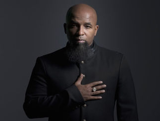 Rapper Tech N9ne sells womens thongs in all colors